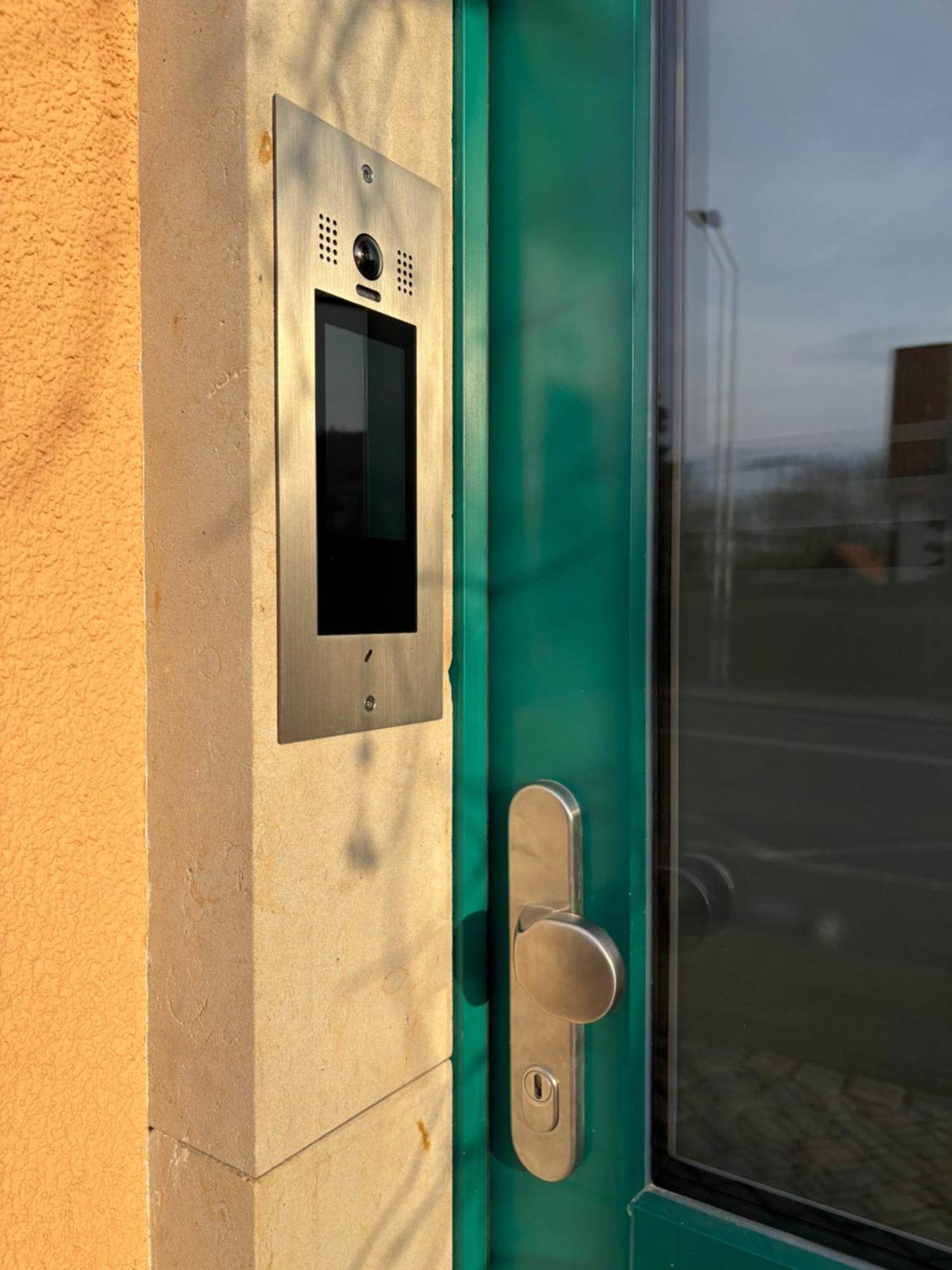 Fewo 1 Landeskrone Dresden Bagian luar foto